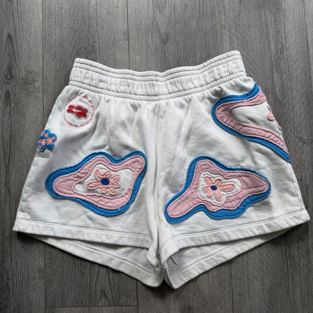 Nike Project Uphoria Fleece Shorts womens M White Pink Blue Floral Applique